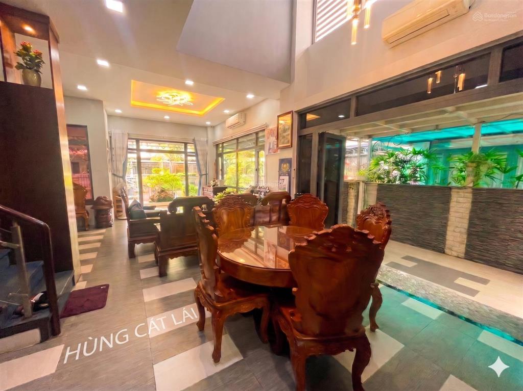 Biệt thự song lập phố đông village cát lái  dt 190m2  sân vườn siêu đẹp  nt cao cấp  giá 23 tỷ