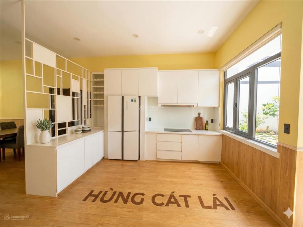 Cho thuê nhà kđt phố đông village, dt 6x20m, 1 trệt 2 lầu, 4 pn, full nội thất, giá 18 triệu