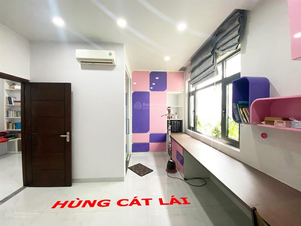 Cho thuê nhà phố kđt phố đông village, dt 6x20m, 1 trệt 2 lầu, full nội thất, 4 pn, 5 wc, giá 20 tr
