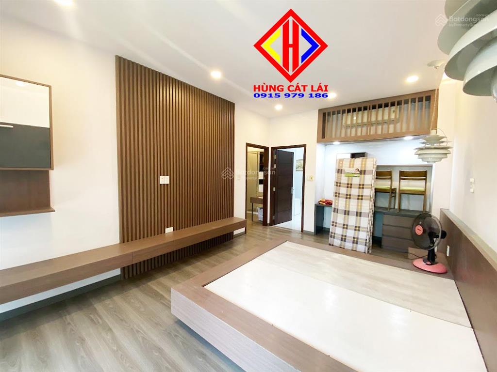 Cho thuê nhà phố kđt phố đông village, dt 6x20m, 1 trệt 2 lầu, full nội thất, 4 pn, 5 wc, giá 20 tr