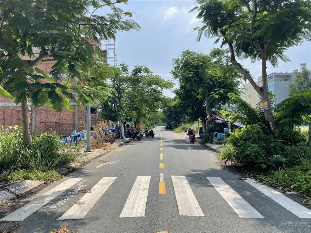Hùng cát lái  bán lô sổ đỏ giá rẻ nhất thị trường, dt 170.1m2, đường thông 12m, giá chỉ 60 tr/m2