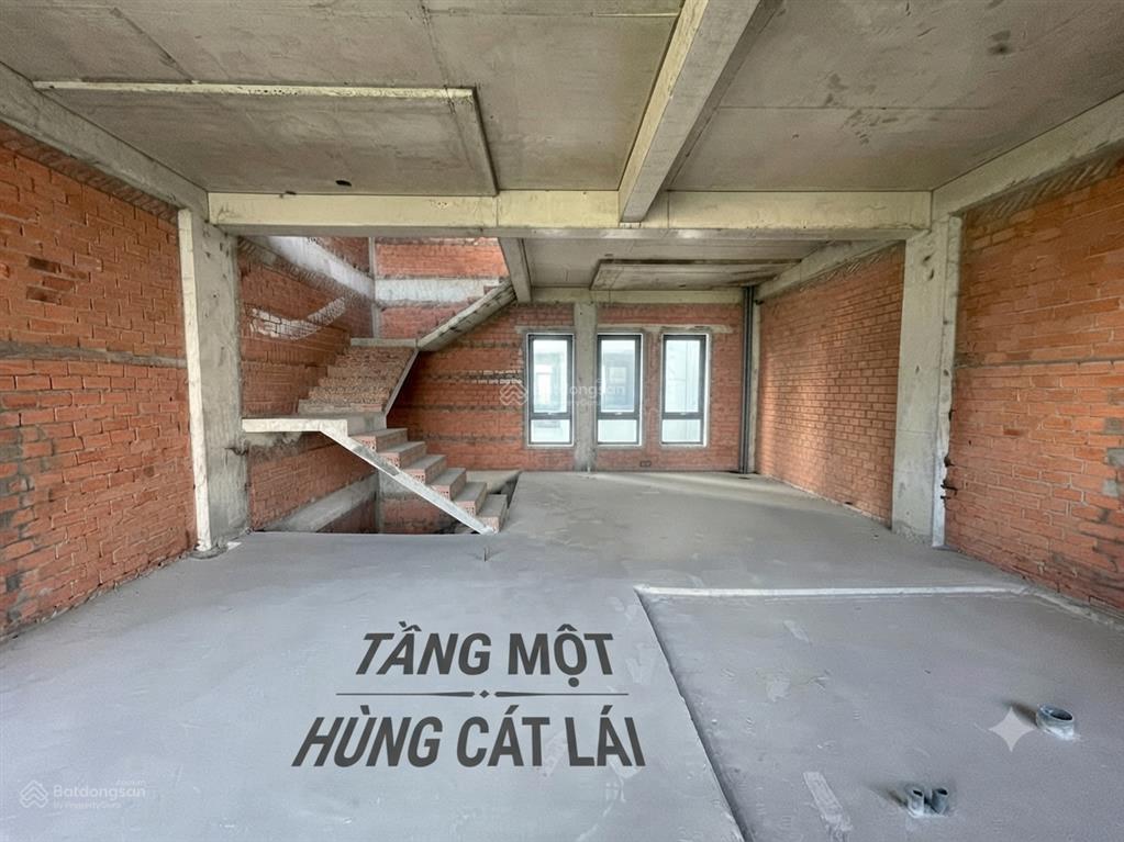 Bán nhà phố lavila 2 cát lái  dt 119m2  1 trệt 3 lầu  sân đậu 2 ô tô  nhà thô  giá 12 tỷ