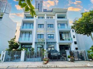 Bán nhà phố lavila 2 cát lái  dt 119m2  1 trệt 3 lầu  sân đậu 2 ô tô  nhà thô  giá 12.5 tỷ