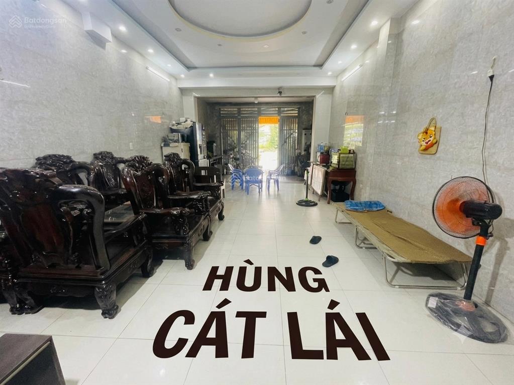 Bán nhà 1 trệt 3 lầu, dt 112.8m2, nhà 2 mt đường liên cảng rộng 60m, đối diện cổng c, giá 12 tỷ