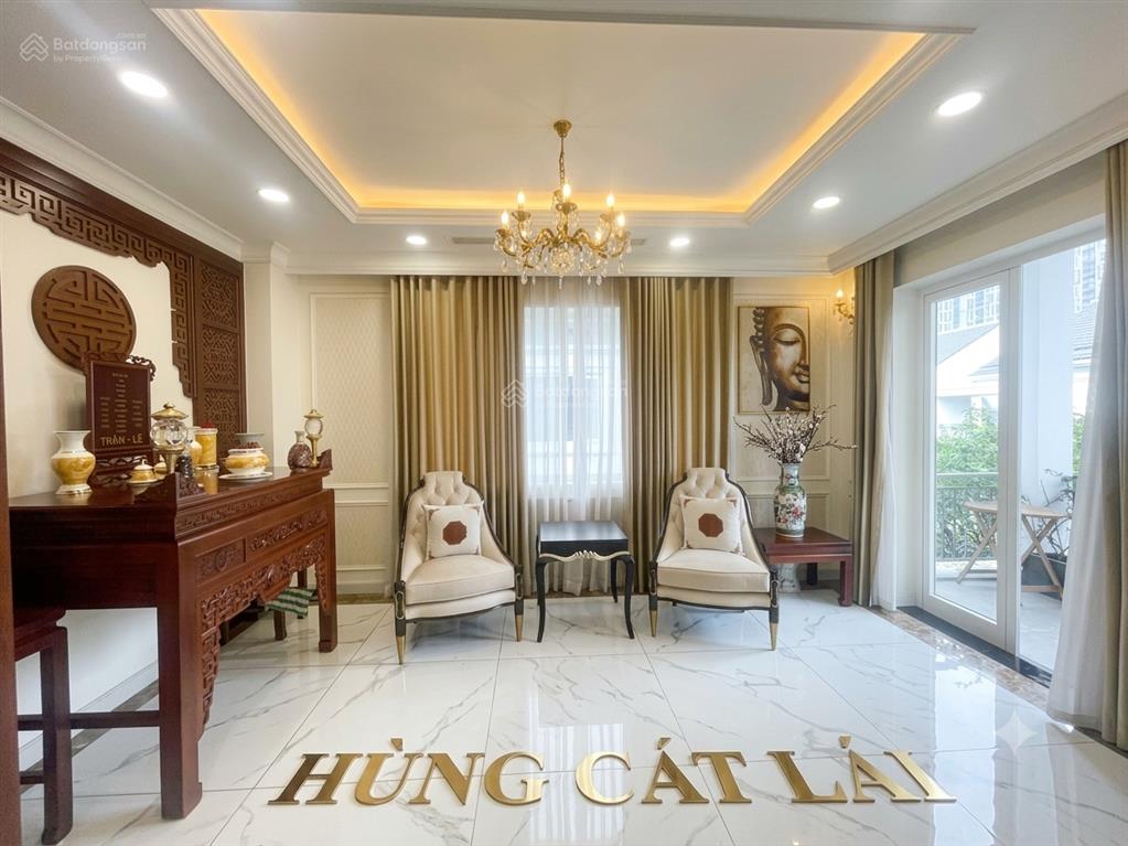 Bán biệt thự song lập sol villas cát lái  nội thất xa xỉ  dt 220m2  1 trệt 2 lầu áp mái  35 tỷ