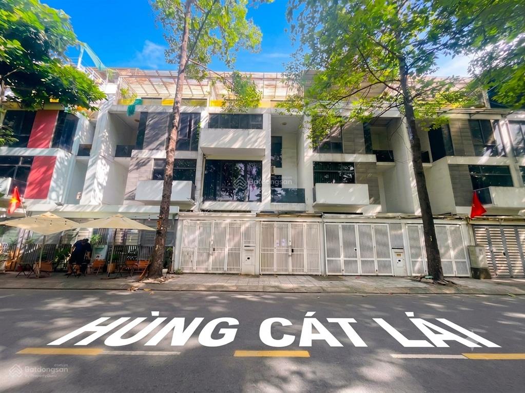 Nhà phố ventura cát lái, mt đường 14m, giá 11 tỷ, đối diện công viên, dt 119m2, 1 trệt 3 lầu 1 tum