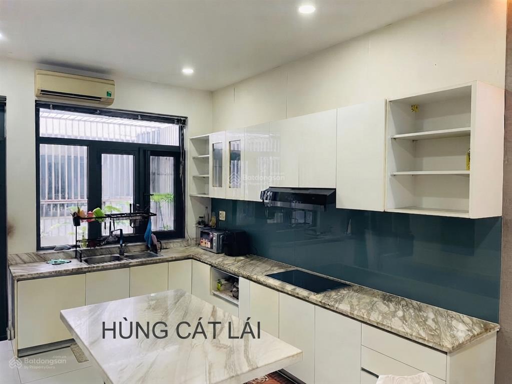 Cho thuê nhà phố 1 trệt 2 lầu cát lái, mặt tiền đường 20m, dt 6x20m, full nội thất, giá 20 tr/th
