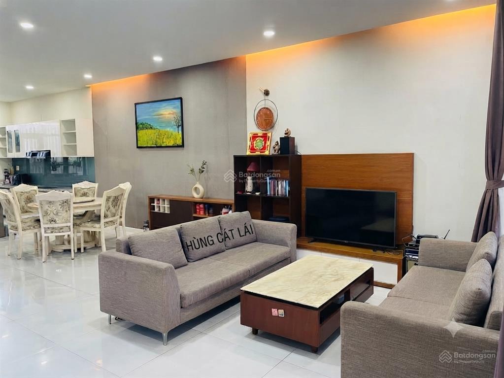 Cho thuê nhà phố 1 trệt 2 lầu cát lái, mặt tiền đường 20m, dt 6x20m, full nội thất, giá 20 tr/th
