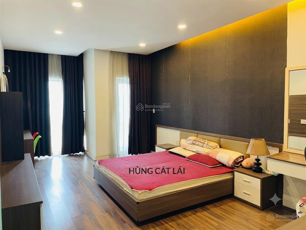 Cho thuê nhà phố 1 trệt 2 lầu cát lái, mặt tiền đường 20m, dt 6x20m, full nội thất, giá 20 tr/th