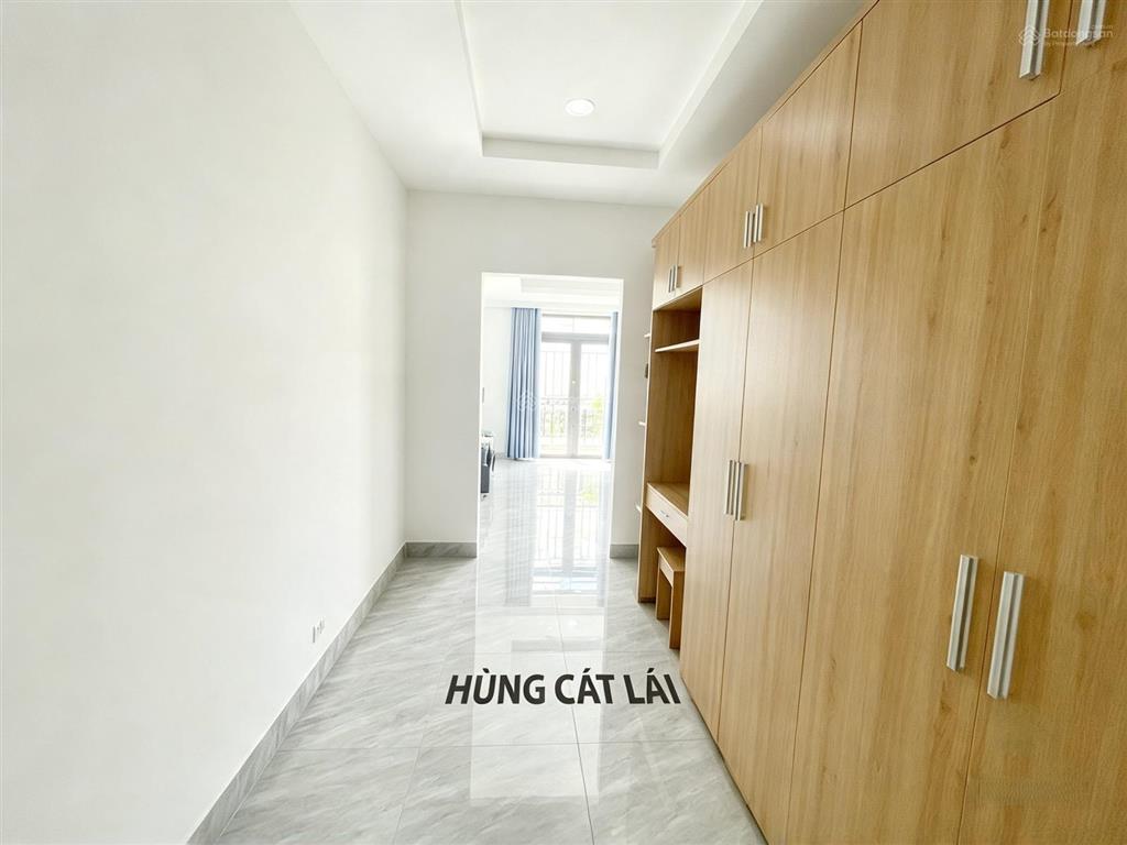 Bán nhà phố 1 trệt 3.5 lầu cát lái  119m2  nhà hoàn thiện đẹp  6 pn  7 wc  shr  giá 13.5 tỷ.
