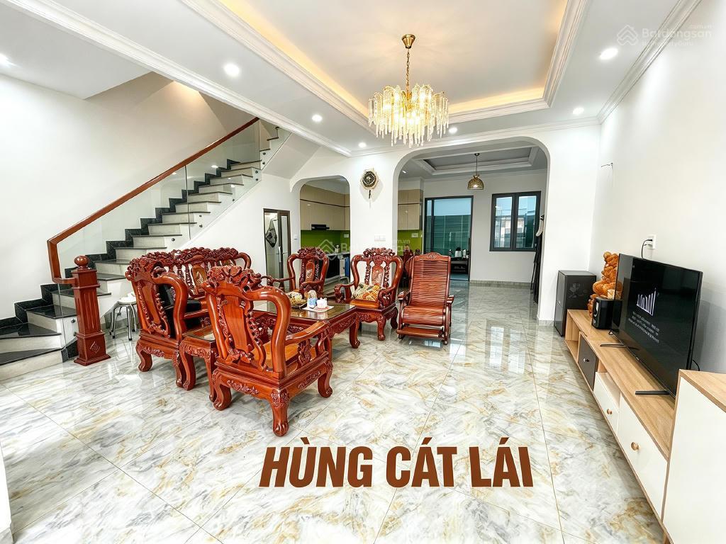 Bán nhà phố 1 trệt 3.5 lầu cát lái  119m2  nhà hoàn thiện đẹp  6 pn  7 wc  shr  giá 13.5 tỷ.