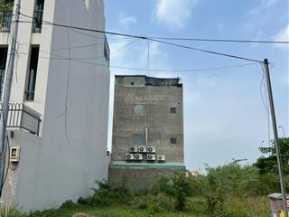 Bán đất phú nhuận, đường thông đâu lưng nguyễn văn kỉnh , phường thạnh mỹ lợi q. 2 cũ.