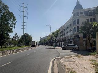 Bán đất diện tích 4.5x22m, mặt tiền đồng văn cống ngay ubnd q. 2