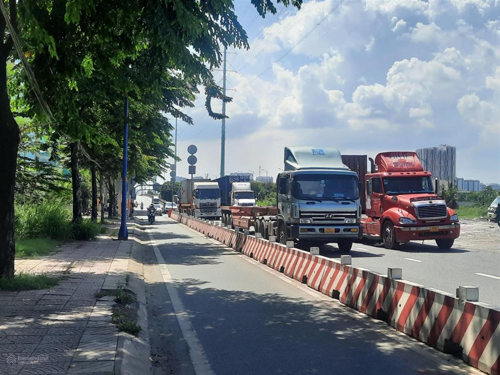 Bán đất mt đồng văn cống, p. bình trưng tây, quận 2 (10x20m) sổ đỏ. giá 240tr/m2