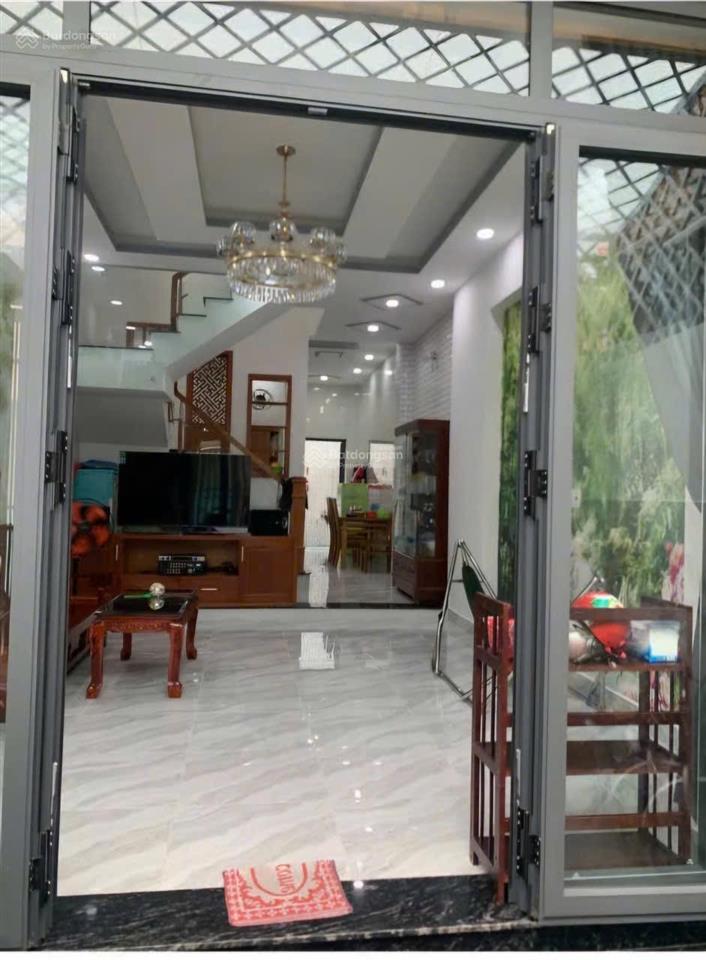 Bán đất mt đường sô 9, p bình trưng tây, quận 2 (4,2x18m) 2 lầu. giá 8,2 tỷ