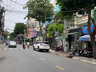 Bán nhà hẻm xe hơi sát mặt tiền vĩnh hội vuông vức