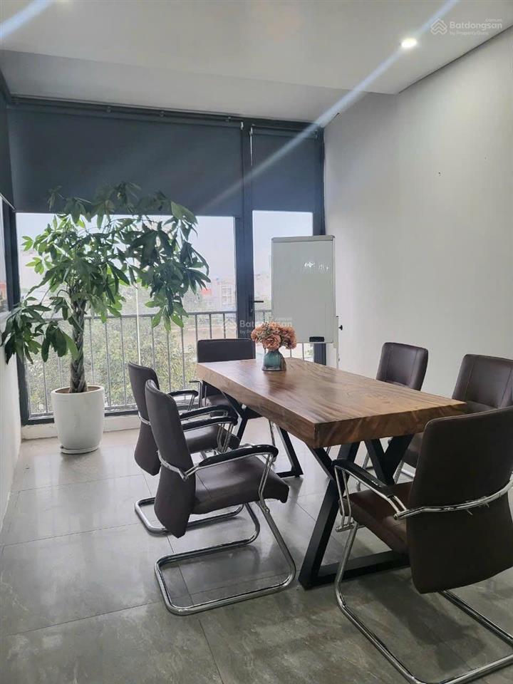 Toà văn phòng 8 tầng mt tôn thất thuyết