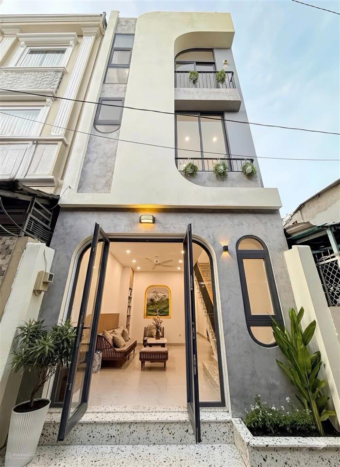 Bán smart home hẻm xe hơi bến vân đồn