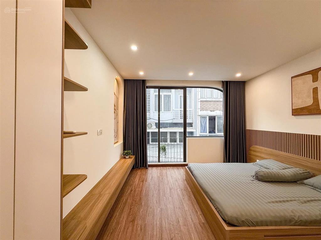 Bán smart home hẻm xe hơi bến vân đồn