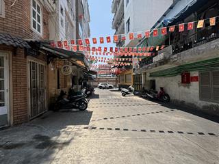 Hẻm xe hơi đỗ cửa khánh hội sát mặt tiền