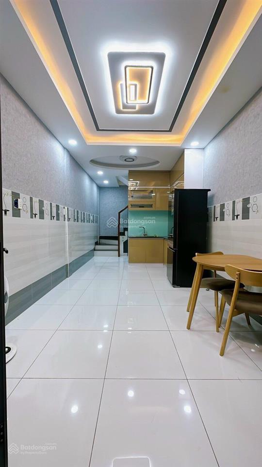 Bán nhà đẹp 4 tầng ở ngay khu hai mươi thước ở