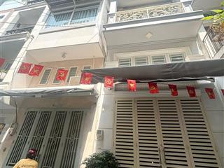 Bán nhà 5 tầng mặt tiền vĩnh khánh giáp bến vân đồn