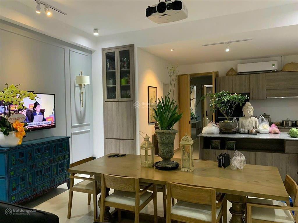 Siêu phẩm nhà đẹp hẻm xe hơi tặng full nội thất  ngang 4,5m vuông vức