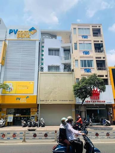 Bán nhà mặt tiền khánh hội kinh doanh sầm uất