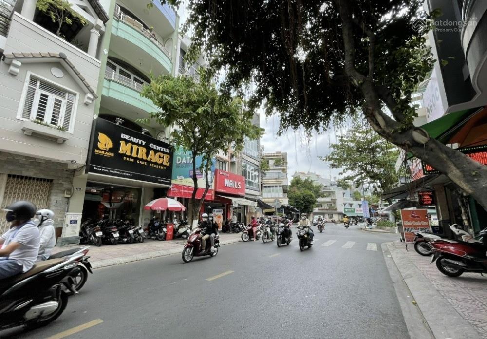 Mặt tiền tân vĩnh 2 mặt trước sau vuông vức