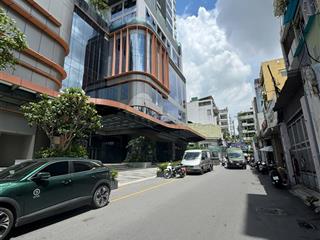Bán gấp toà chdv ngay landcaster nguyễn trãi