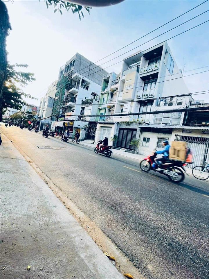 Bán nhà mặt tiền tôn thất thuyết ngang 7,5m view sông trực diện