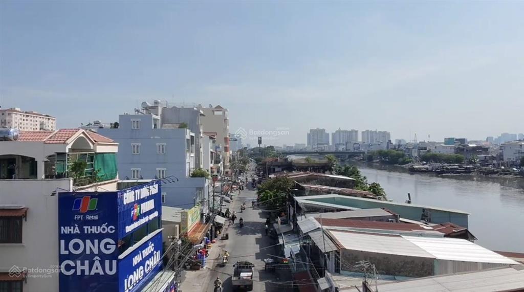 Bán nhà mặt tiền tôn thất thuyết ngang 7,5m view sông trực diện