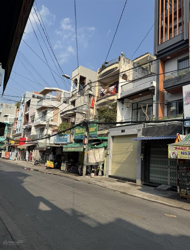 Bán nhà mặt tiền kinh doanh xóm chiếu cực sung