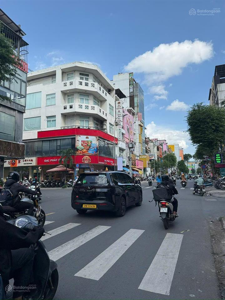 Bán nhà mặt tiền vĩnh hội kinh doanh đa ngành nghề