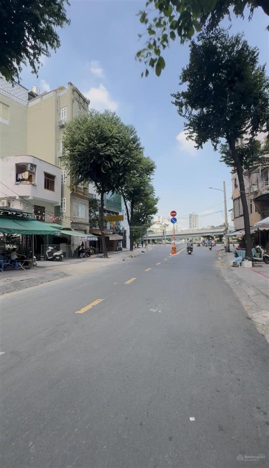 Nhà mặt tiền vĩnh khánh giáp bến vân đồn ngang 6m vuông vức