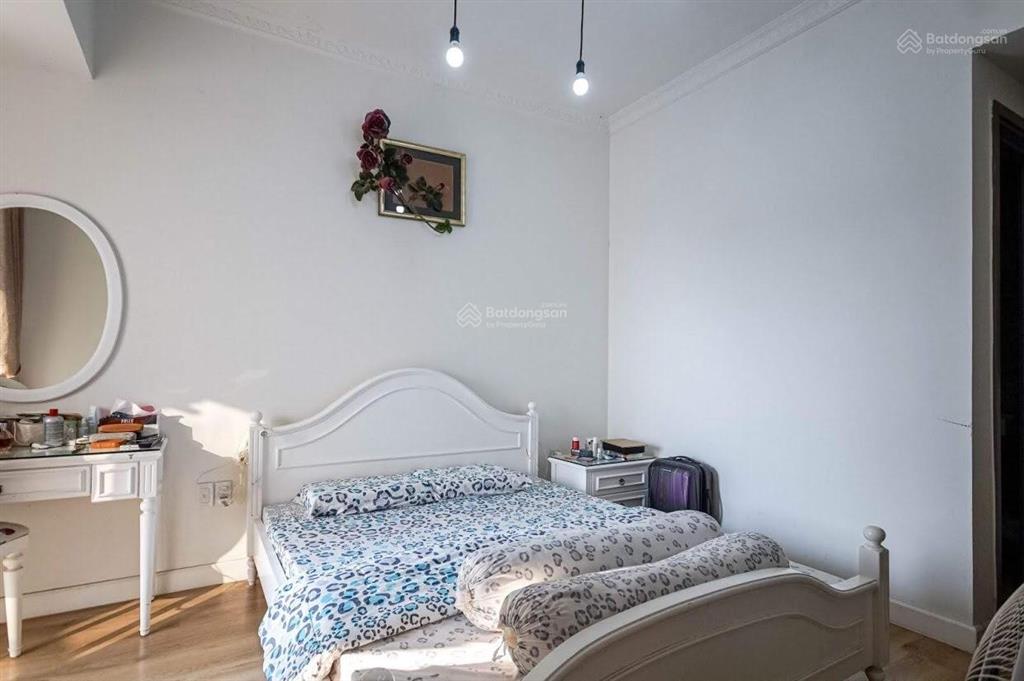 Chính chủ cần bán gấp chung cư galaxy 9, nguyễn khoái, 2pn 2wc lầu cao