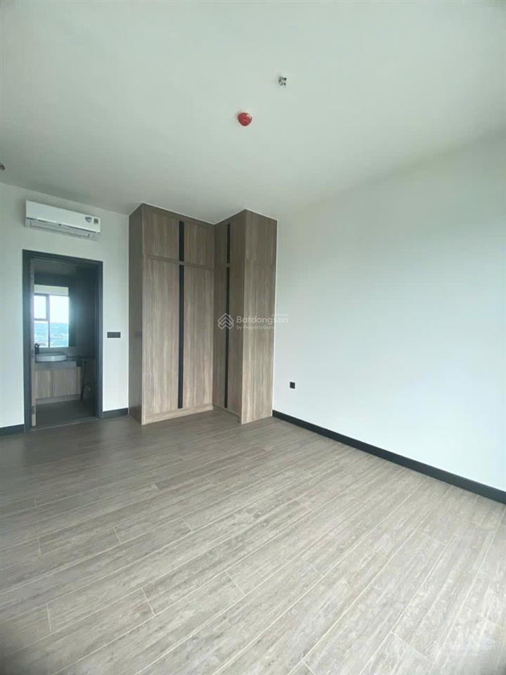 Bán gấp căn hộ delasol, 2pn, 2wc, hàng hiếm tại quận 4, giá tốt