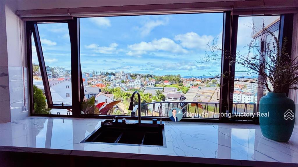 Mua biệt thự nghỉ dưỡng villas cao cấp  đường 10 mét, cảnh quan cây xanh  view 280 độ toàn cảnh