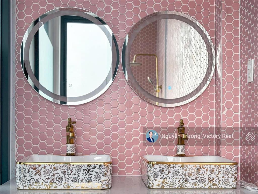 Villa đà lạt 205m² sàn 396m² hoàn công chỉ 11 tỷ, view toàn thành phố