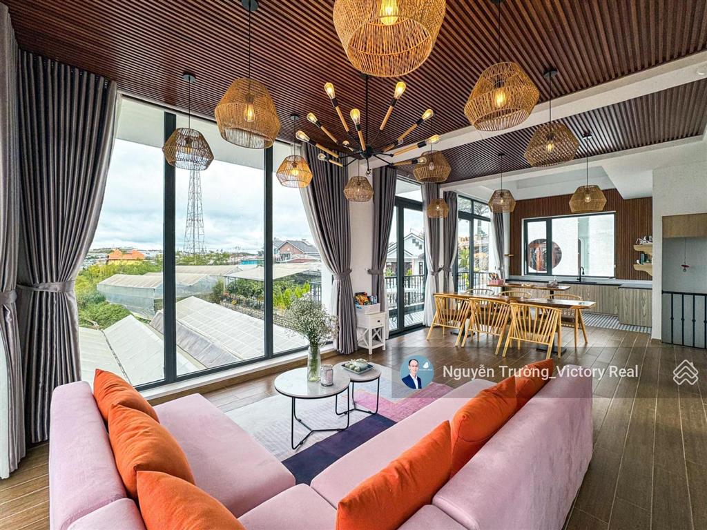 Villa đà lạt 205m² sàn 396m² hoàn công chỉ 11 tỷ, view toàn thành phố