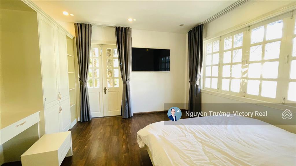 Cho thuê villa sân vườn nam hồ đà lạt 25 triệu/tháng, view thông