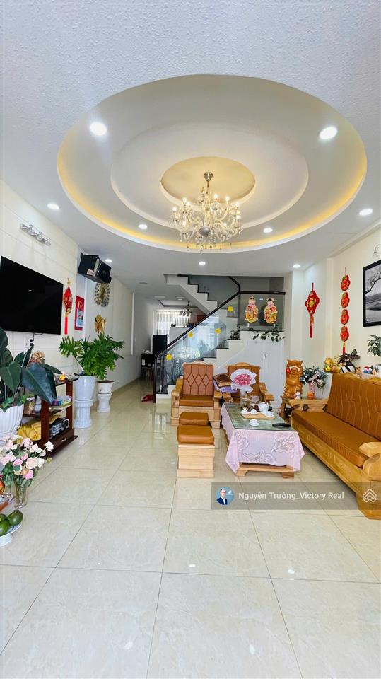 Dtsd 183m2  nhà đẹp, giá rẻ đã hoàn công đầy đủ giá 6.x tỷ