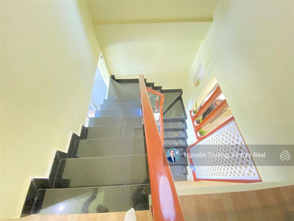 Cần bán nhà phố hẻm xe hơi đường lữ gia, p. 9, đà lạt 90m2, ngang 4.5, dài 20 mét