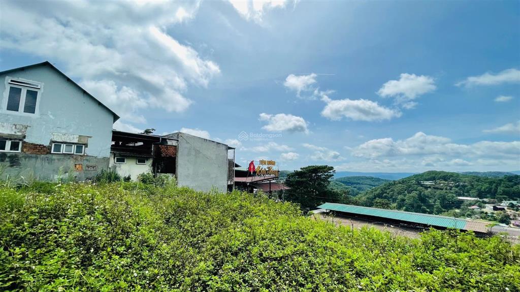 Cần bán đất biệt thự 200m2 hẻm xe hơi, đường nam hồ, p.11, đà lạt khu villa nam hồ
