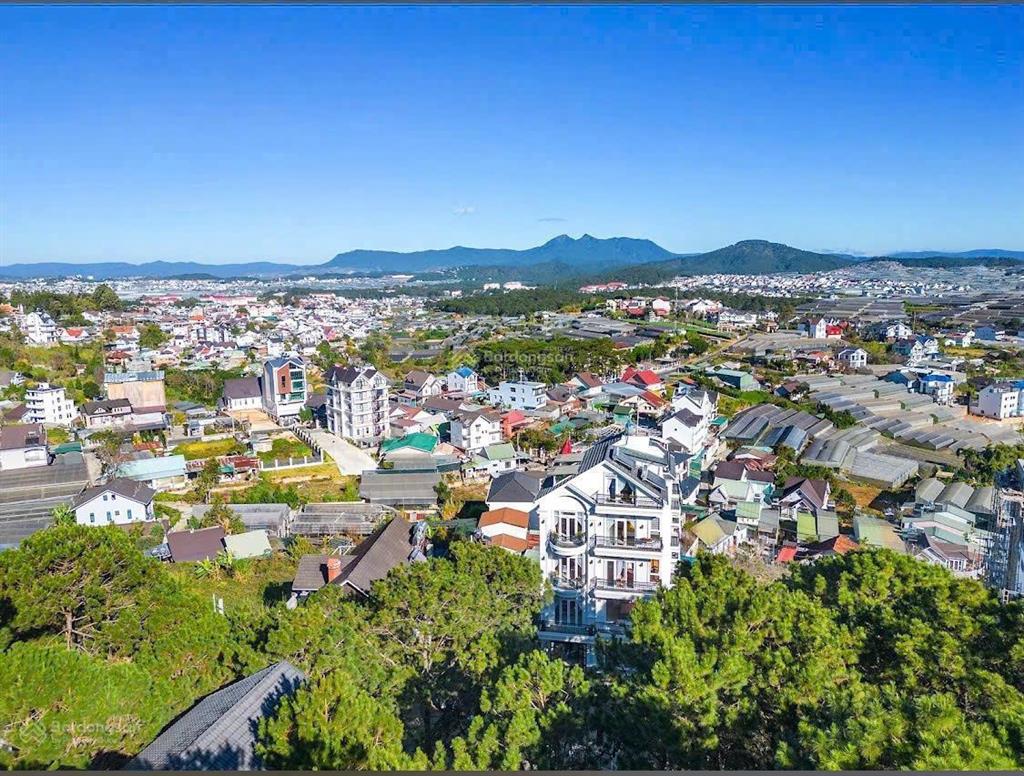Cần bán đất biệt thự 200m2 hẻm xe hơi, đường nam hồ, p.11, đà lạt khu villa nam hồ