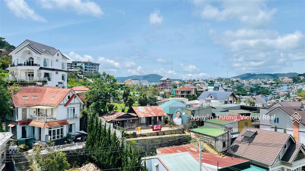Biệt thự view đẹp 500m2 full thổ cư, mặt tiền đường tô hiến thành, đà lạt, 1km hồ xuân hương
