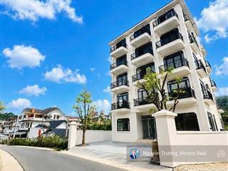 Chính chủ bán villa mặt tiền trung tâm đà lạt 4pn, 3 tầng, cách 1km hồ xuân hương
