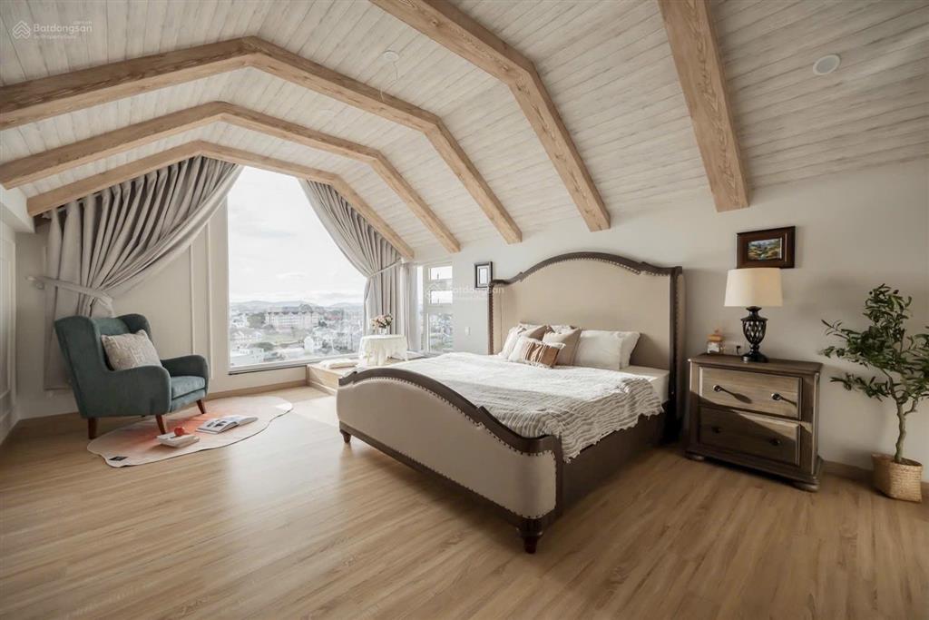 Villa châu âu mới xây có hồ bơi riêng view thành phố đẹp mê ly | nam hồ đà lạt