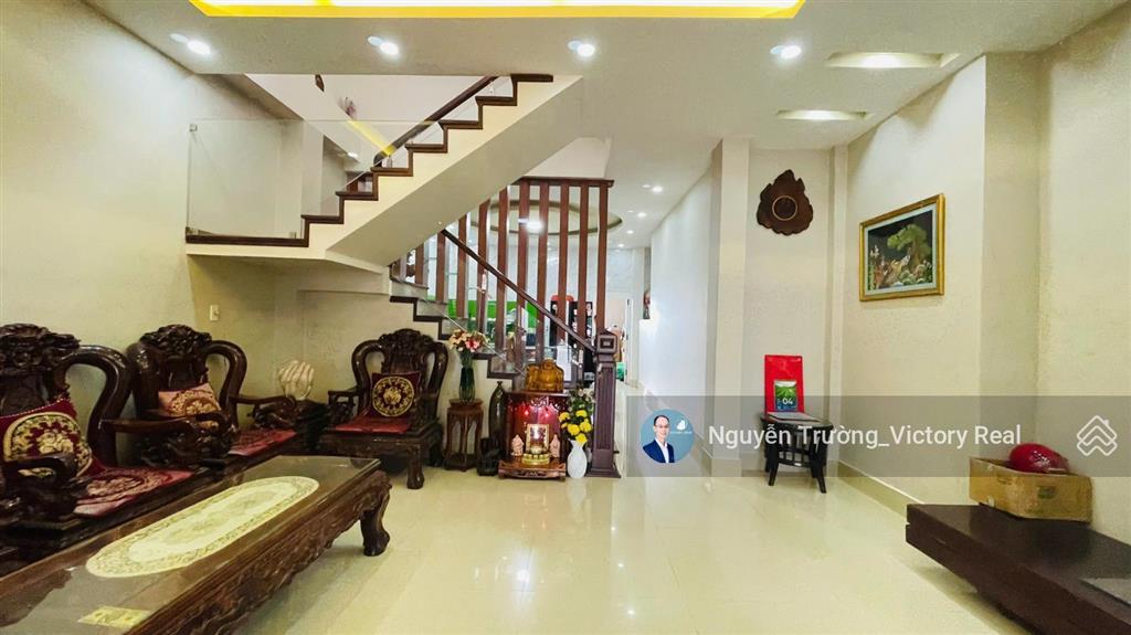 Bán nhà phố mặt tiền chính chủ đường hồ xuân hương, đà lạt 110m2, ngang 6, dài 22 mét, cách 100 mét