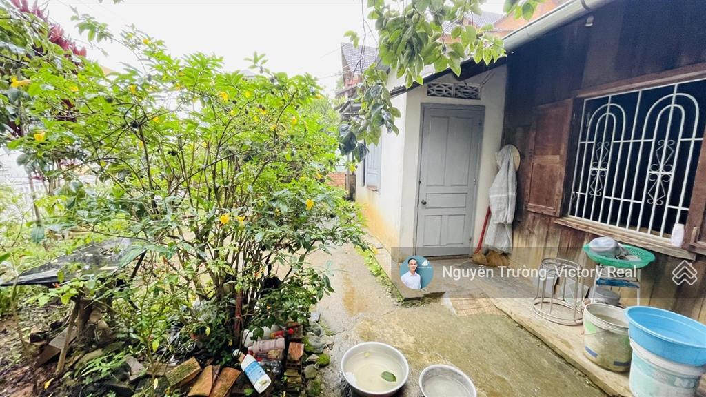 Đất có nhà cấp 4, dt 150m2, đường rộng 10 mét cần bán đất mặt tiền đường an bình, p. 4, đà lạt